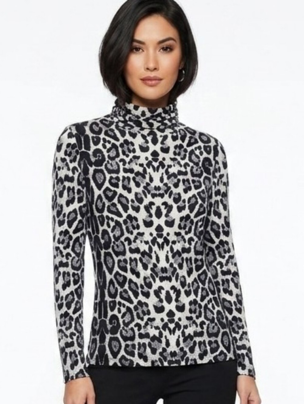 BUFFALO David Button Leopard Print Turtleneck Size Small